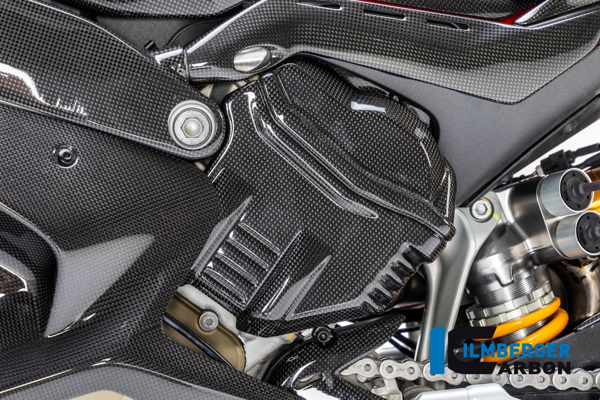 Ducati Panigale V4/V4S - Averys Motorcycles